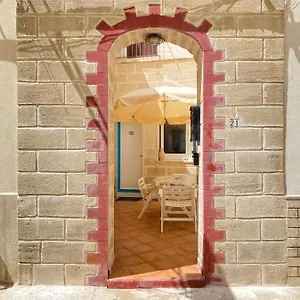{ Casuzza Curatolo } 30 M Dal Centro. , Favignana Italia