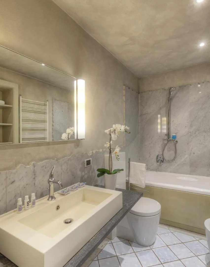 Duomo Suite Central Home Florence Italy