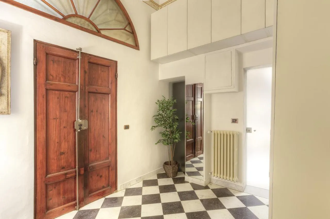 Duomo Suite Central Home Firenze 0*,